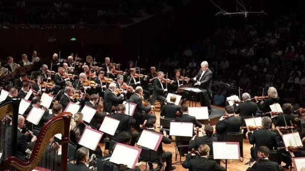 白俄罗斯与朝鲜签署友好合作条约